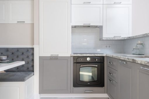 Meble z PCM w domu – jak regał lub ława mogą magazynować ciepło i chłód dla oszczędniejszego, cichszego komfortu