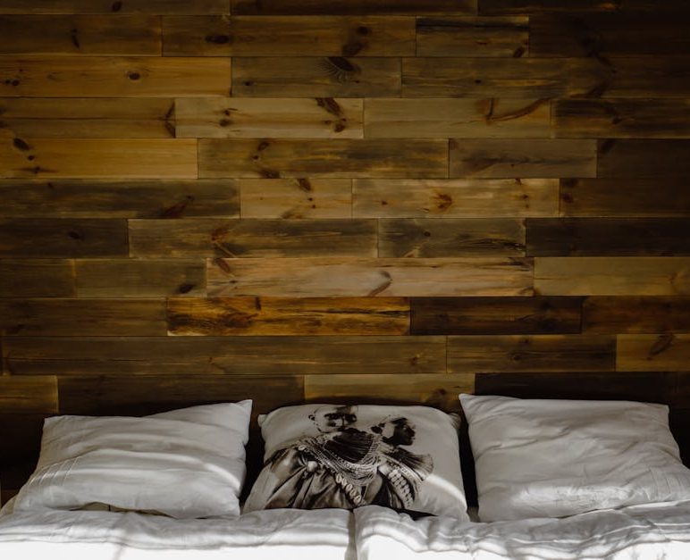 Meble z ukrytym magazynem ciepła PCM – jak zabudowy i panele ścienne stabilizują temperaturę bez klimatyzacji